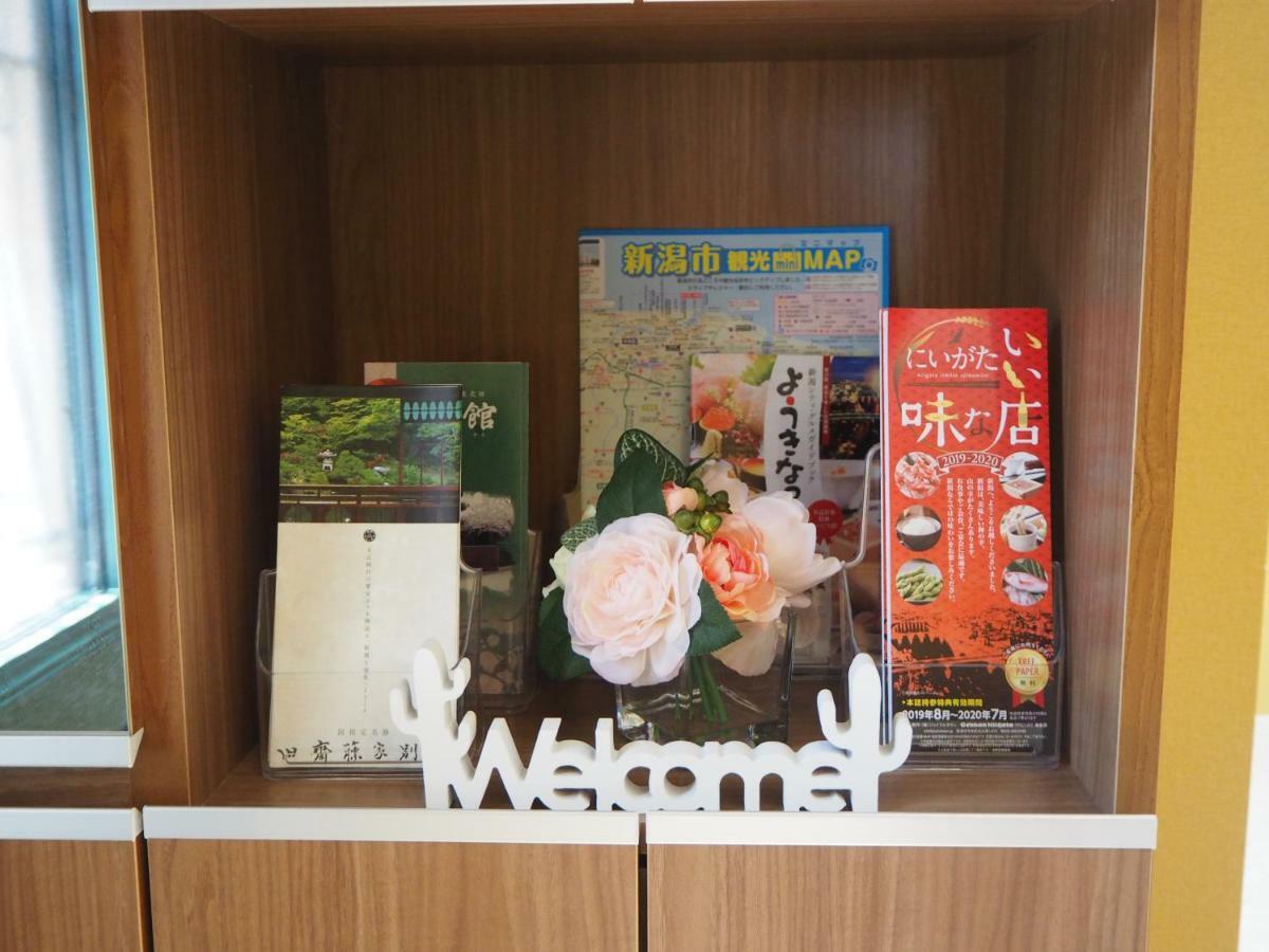Guest House Bostons Niigata Εξωτερικό φωτογραφία